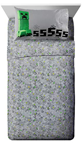 Image of Jay Franco Minecraft Creeper 5 Piece Full Bed Set - Includes Reversible Comforter & Sheet Set - Super Soft Fade Resistant Microfiber - (Official Minecraft Product)