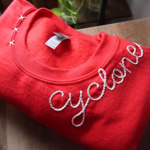 IZI POD Personalized Mama Hand Embroidered Sweatshirt, Grandma Mimi Sweatshirt4