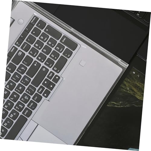 Funda protectora para teclado transparente ideal para mantener limpio tu escritorio de casa 7