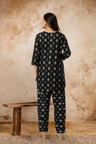 Image of Women's Pure Cotton Printed Night Suit,Top and Relaxed Pajama Set, Stylish Sleepwear