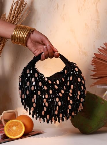 THE TAN CLAN black clutch – image 5