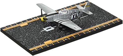 Hot Wings P-51 Jet (Black & Yellow) with Connectible Runway