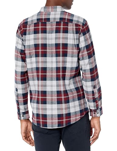 Image of Amazon Essentials Men's Regular Fit Long-Sleeve Flannel Shirt, Soft Brushed Cotton, Lightweight yet Warm