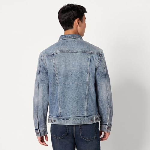 Image of Amazon Essentials Men's Heavyweight Low Stretch Regular-Fit Denim Jacket with Chest Patch Pockets, Shank Buttons, Adjustable Side Tabs