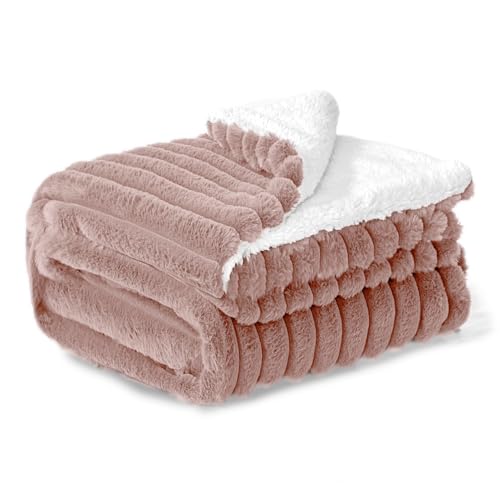 BEDELITE Kuscheldecke Flauschig Decke 150x200 - Dicke XL Sherpa Decken Rosa für Couch, warme Cord Kuscheldecken Altrosa weiche Fleecedecke Wohndecke...