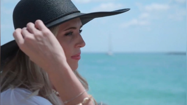Sombrero de paja femenino con ala ancha y protección solar UPF 50+ miniatura 6