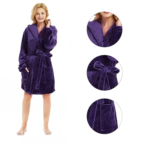 Image of U2SKIIN Women Hooded Fleece Robe, Short Plush Robes for Womens With Hood Soft Warm Spa Bathrobe