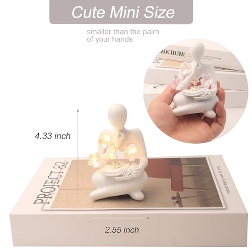 Estatua decorativa de lectora con luz LED y base de resina miniatura 2