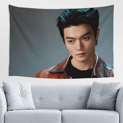 許凱 (1) タペストリー 壁掛け布 アート装飾 布ポスター 壁掛けタペストリー カーテン 多機能 テーブルクロス ピクニック布 ビーチブランケット ソファカバー ベッドカバー カスタマイズ可能のサムネイル