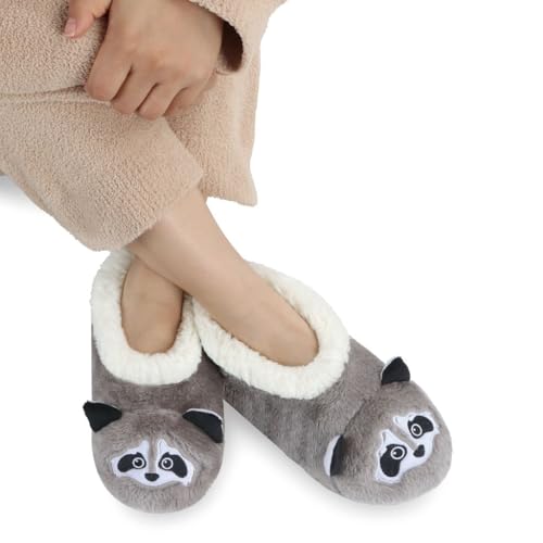 Image of Snoozies Barnyard Animal Slipper Socks for Women