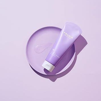 FRUDIA Blueberry Hydrating Gel-to-Foam Facial Cleanser (4.9 oz) Gentle Daily Korean Facial Wash w/Blueberry Extract & Dust Zero Complex | Hydrating Korean Face Cleansing Foam for Dry Skin