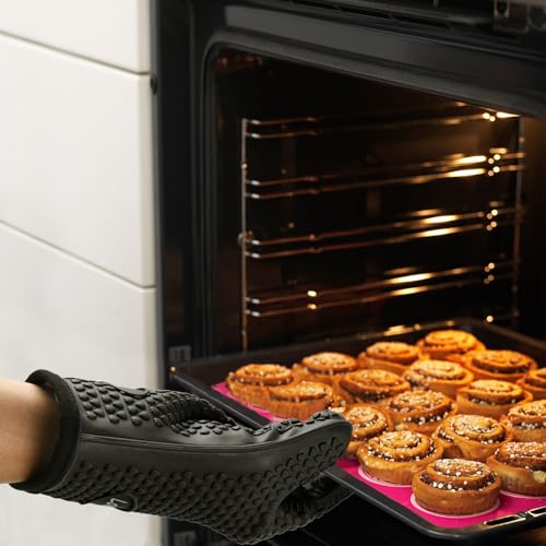 Image of Kitchen Oven Gloves - Dual-Layer Heat Resistant Grilling Gloves, Silicone Oven Mitts with 5 Fingers, Waterproof Non-Slip Pot Holder for Barbecue, Cooking, Baking (Black)