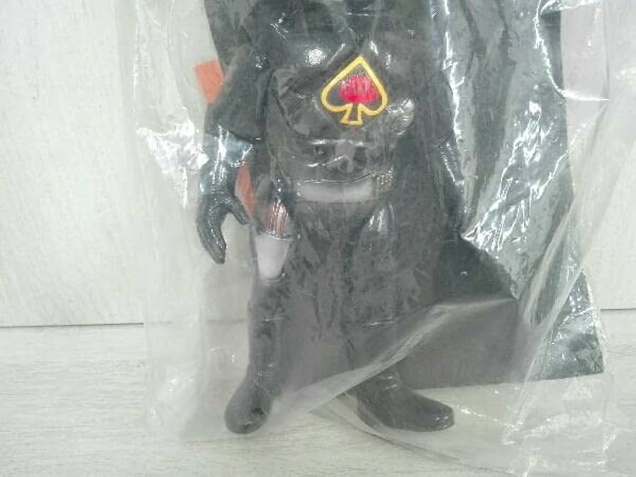 メディコムトイ イナズマン ブラックデスハー ソフビ メディコムトイ