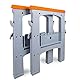 Amazon Basics Sägebock, tragbar, faltbar, rechteckig, 408 kg Kapazität, mit Aufbewahrungshaken, einfach zu bedienen, Grau, Orange, 2er-Pack
