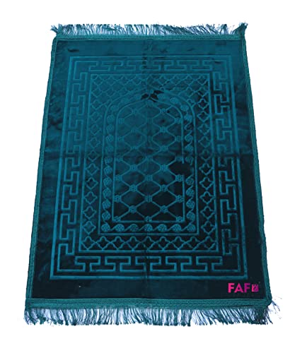 Image of Modern Premium Janamaz Prayer Mat Musalla Soft Velvet Mat For Salah Musallah And Namaz, 20 Cm, 10, Green, Rectangular