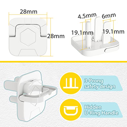 Plugging outlet cover into socket