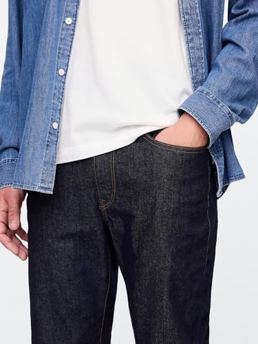 Image of Gap Men's Straight Fit Denim Jeans