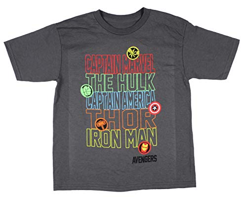 T-shirt Avengers Marvel idéal pour les journées d'école en taille 4