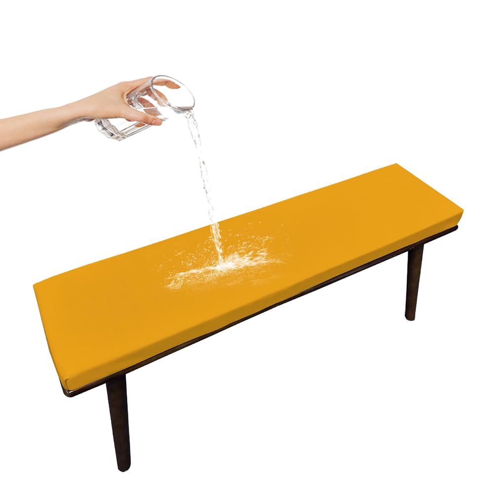 Coussin de banc étanche et déhoussable : finis les sièges mouillés et glissants sur la terrasse