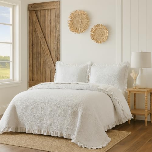 Image of BOV King Size Ruffle Quilt Set Gray, Vintage Farmhouse Bedspread with Pillow Shams, Lightweight Cottage Style Bedding for French Country & Shabby Chic Bedrooms, 106x96 Inches