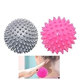 Auch nach einem langen Tag im Stehen bringt eine Massage mit den genoppten Bällen Erholung.