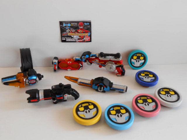 ♯Ijw31Gz特命戦隊ゴーバスターズリアルチェンジ3全11種 ガチャポン Amazon.co.jp: Ijw31Gz特命戦隊ゴーバスターズリアルチェンジ3全