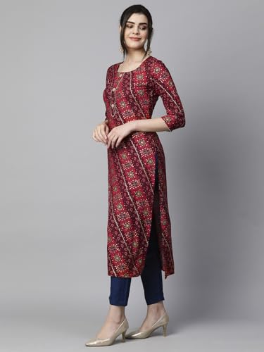 Image of GoSriKi Women's Cotton Blend Straight Printed Kurta with Pant Set