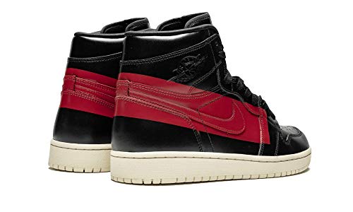 Image of Nike Men's Air Jordan 1 Retro High OG Sneaker