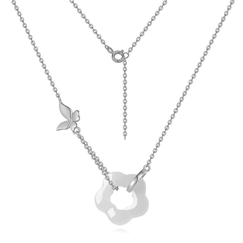 AMINKINA 14K Gold Jade Flower Necklace