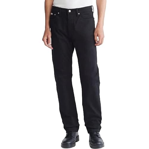 Calvin Klein Men's Standard Straight Fit Jeans