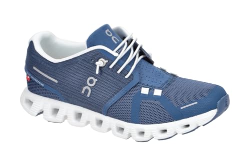 Image of On Women's Cloud 5 Sneakers