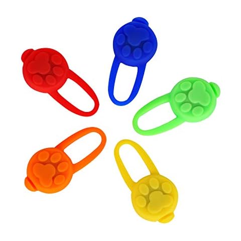 Yizhet 5 Stück Silikon Hunde Leuchtanhänger Hunde Licht 3 Modis Leuchtanhänger Hund Clip On Scheinwerfer Blinker Wasserdicht Haustier Sicherheit Nacht Laufende Lichter Cover