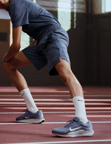 Image of Nike Men's Winflo 11 Road Running Shoes