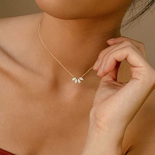 Hanli Dainty Necklace For Women 14K Gold Plated Flower Cz Necklace Simple Moon And Star Necklace Double Circle Pendant Necklace Everyday Trendy Jewelry Gift For Girls #TOP3