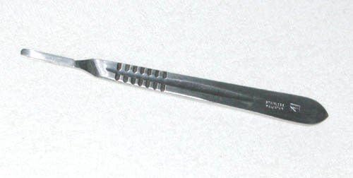 Zulco International (n) Scalpel Handles- #4 - Fits 20 Thru 24