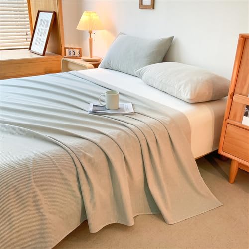 Drap de dessus doux pour une chambre cocooning et un lit au style épuré - 3