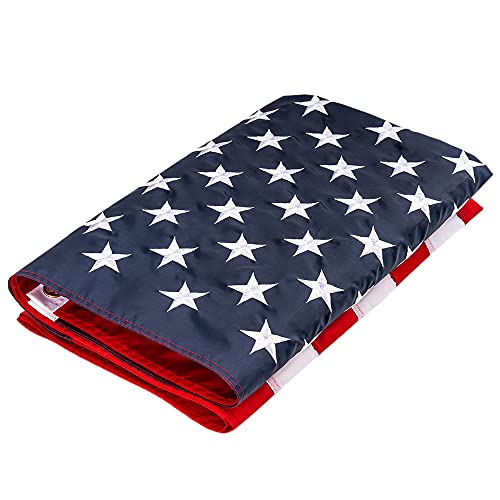 American Flags for Outside 3x5 FT, hogardeck Outdoor Indoor US Flag, Heavy Duty Nylon Patriotic USA Flags for 4th of July, Embroidered Stars, Brass Grommets, Sewn Stripes, Vivid Color, Double Stitched