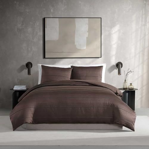 Vera Wang - Juego de funda de edredón tamaño King, ropa de cama de lujo con tejido texturizado y fundas a juego, ideal para todas las estaciones, certificado Oeko-Tex (Illusion Lines Brown, King)