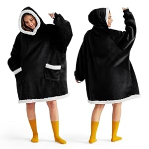 Bedsure Blanket Hoodie, Wearable Blanket for Adults & Kids as Gifts for Women Men, Birthday Gifts for Women Mom Girl Sherpa Oversized Hoodie, Black, Standard