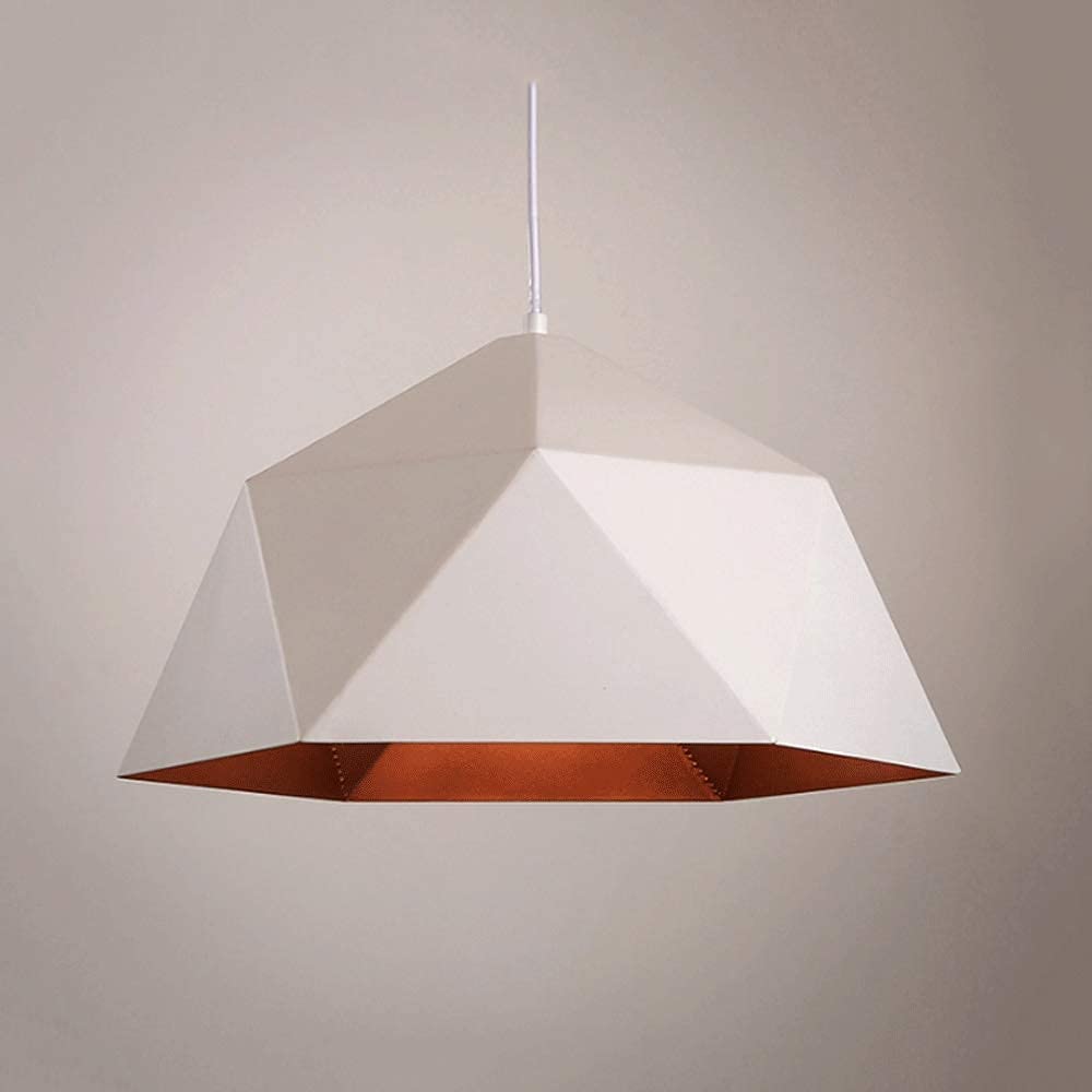 Chandelier geométrico de hierro con pantalla de diamante para una iluminación difusa perfecta
