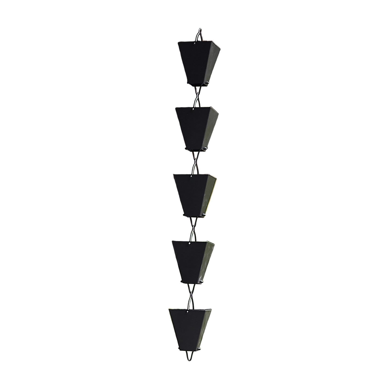 Chaîne de récupération d'eau de pluie pour sublimer la décoration du jardin