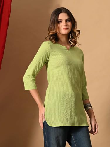 Image of Amazon Brand - Tavasya Women Pure Cotton Katha Plain Short Regular Fit Kurti |Short Top| Solid Casual Tunic
