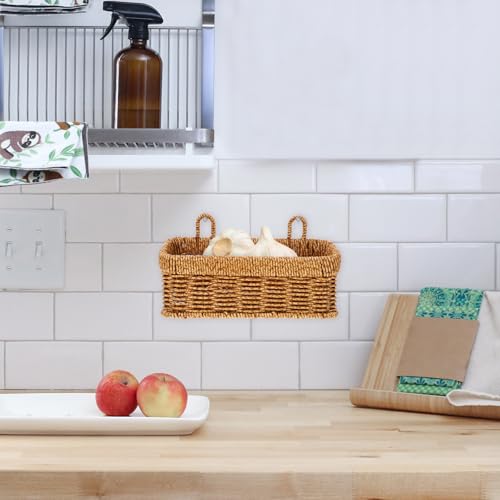 Cesta colgante tejida para decorar cocinas rústicas y ordenar encimeras 7