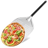 【Das ideale Komplettset】 Das Pizzaschaufel hat einen 40 cm langen Griff, die perfekte Länge, damit Sie Ihre Pizza bequem aus dem Ofen nehmen und Ihre Hände vor der Hitze schützen können. Die Pizzaschaufel von 12 Zoll bieten ausreichend Platz, um große Pizzen und Brote sicher zu transportieren.