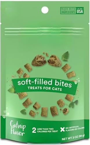 Catnip Cat Treats Bundle - Crunchy Soft Filled Bites + Chicken Puree Squeeze Tube - Healthy Training Treats Indoor Cats Kittens Senior - Low Calorie Food Topper No Artificial Flavors Wheat Soy Free