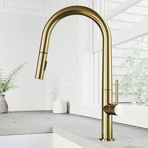 VIGO VG02029MG 18.0 H Greenwich Single-Handle Pull-Down Sprayer Kitchen Faucet in Matte Gold