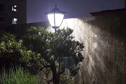 Nature Power Bayport Solar Lamp with 3 Mounting Options
