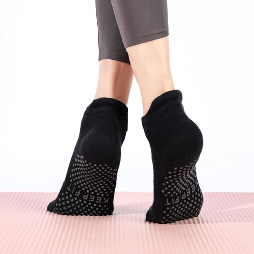 Image of loudashuaiqi Grip Pilates Socks Non Slip Athletic Yoga Socks with Grips for Women Grippy socks for Hospital Workout Barre