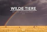  Wilde Tiere - weite Landschaft 2026: Großer Foto-Wandkalender mit Bildern von Landschaften mit wilden Tieren. PhotoArt Panorama Querformat: 58x39 cm.