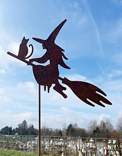 Gartenfigur Hexe mit Katze auf Besen fliegend 20x25cm + Stab Gartenstecker Edelrost Gartendeko Wetterfest Rost Metall Rostfigur Halloween Figur von Steinfigurenwelt